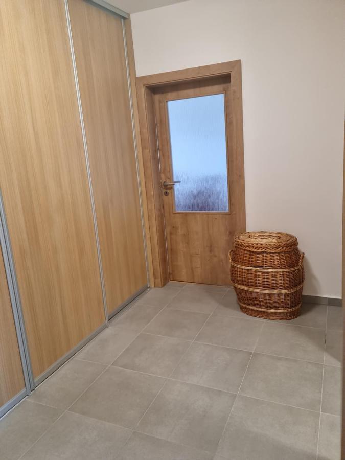 Apartment Nh12 ブラチスラヴァ エクステリア 写真