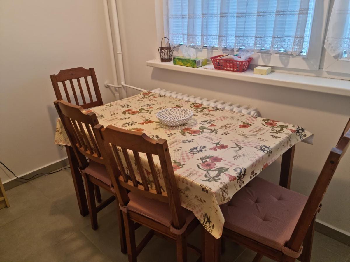 Apartment Nh12 ブラチスラヴァ エクステリア 写真