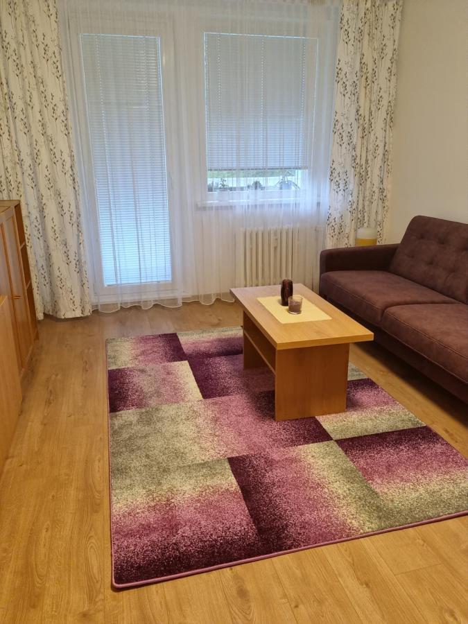 Apartment Nh12 ブラチスラヴァ エクステリア 写真
